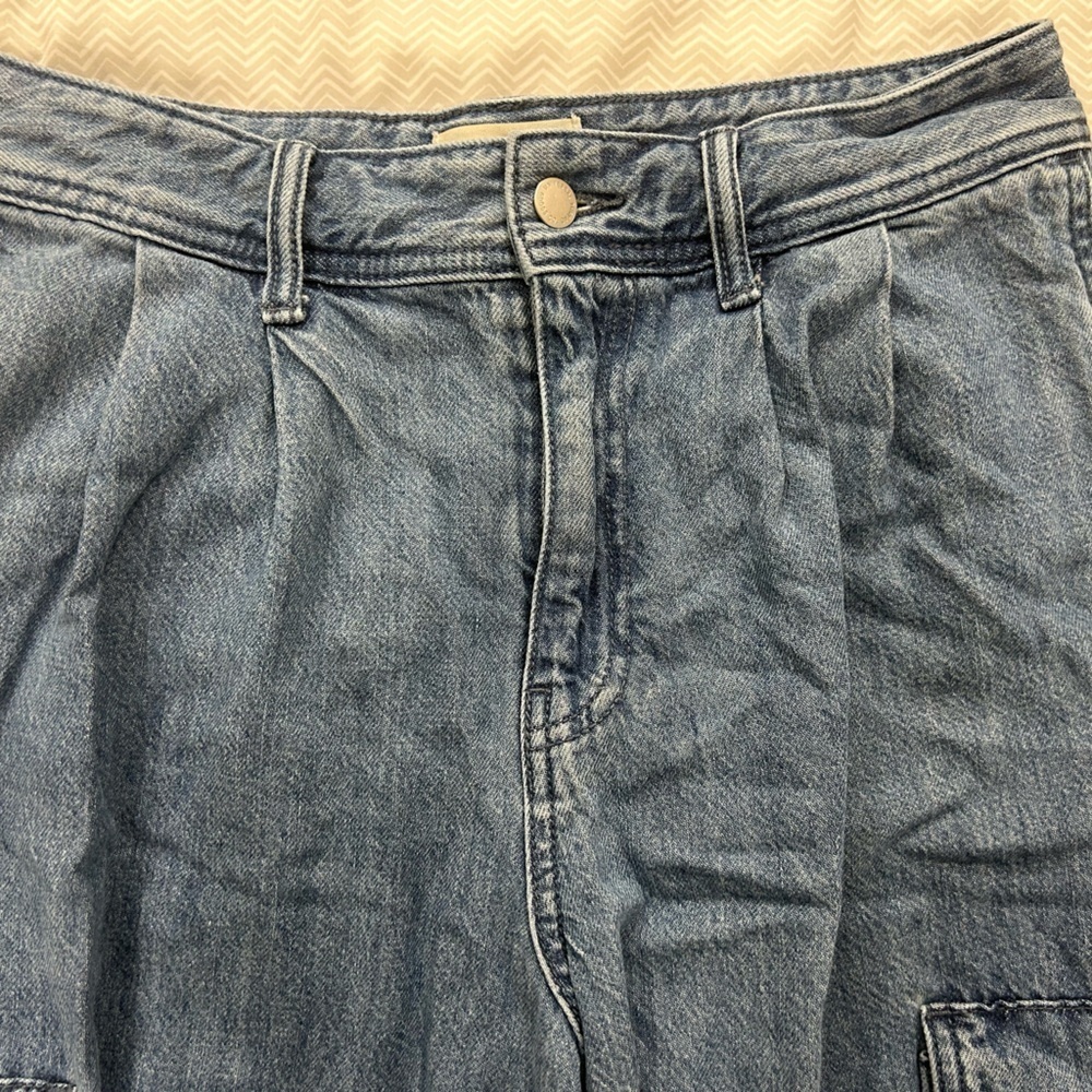 Universal Thread Cargo Denim Jeans - Picture 7 of 7
